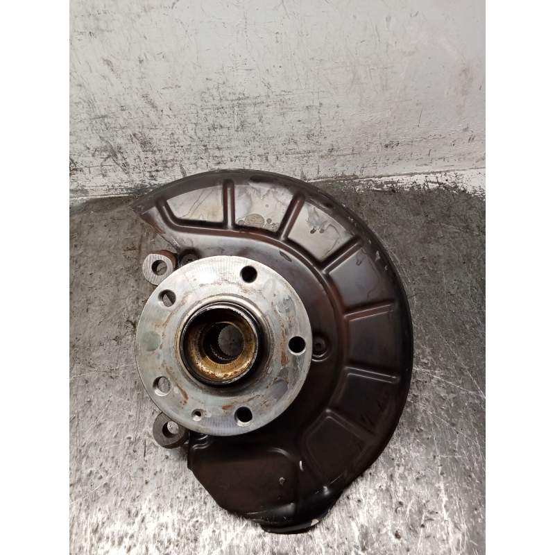 Recambio de mangueta delantera izquierda para volkswagen golf v berlina (1k1) gt sport referencia OEM IAM   