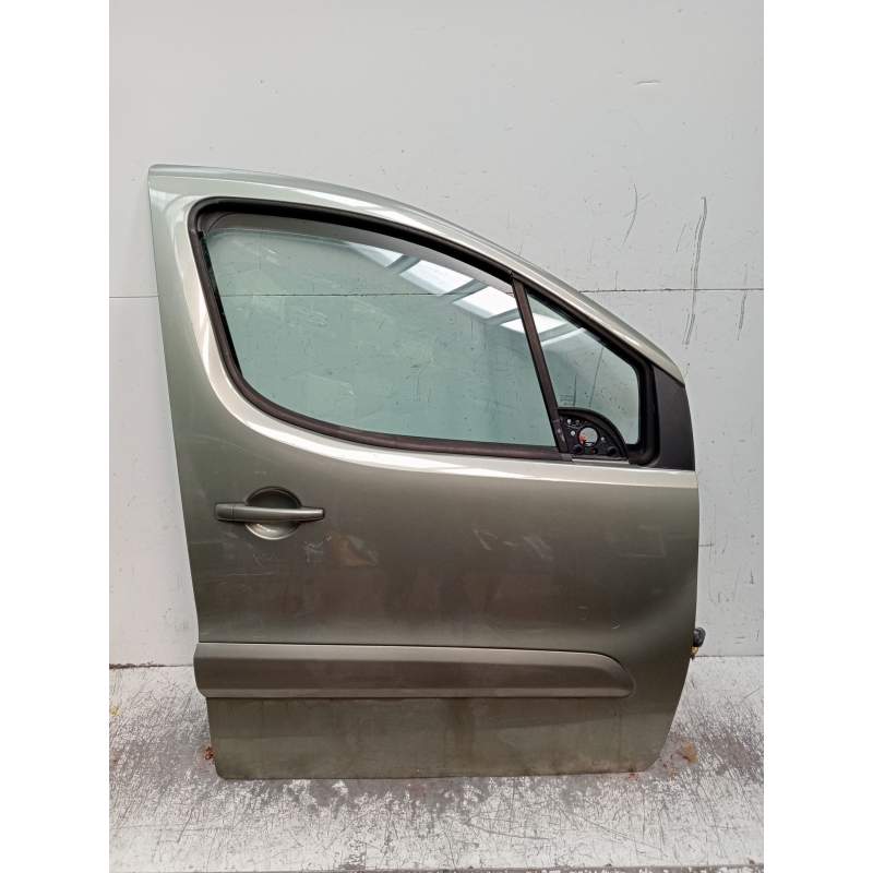 Recambio de puerta delantera derecha para peugeot partner tepee 1.6 hdi referencia OEM IAM  5P 
