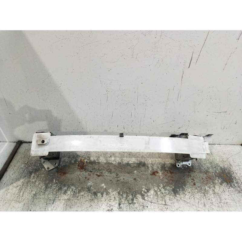 Recambio de refuerzo paragolpes delantero para volvo xc40 (536) d4 awd referencia OEM IAM   2017