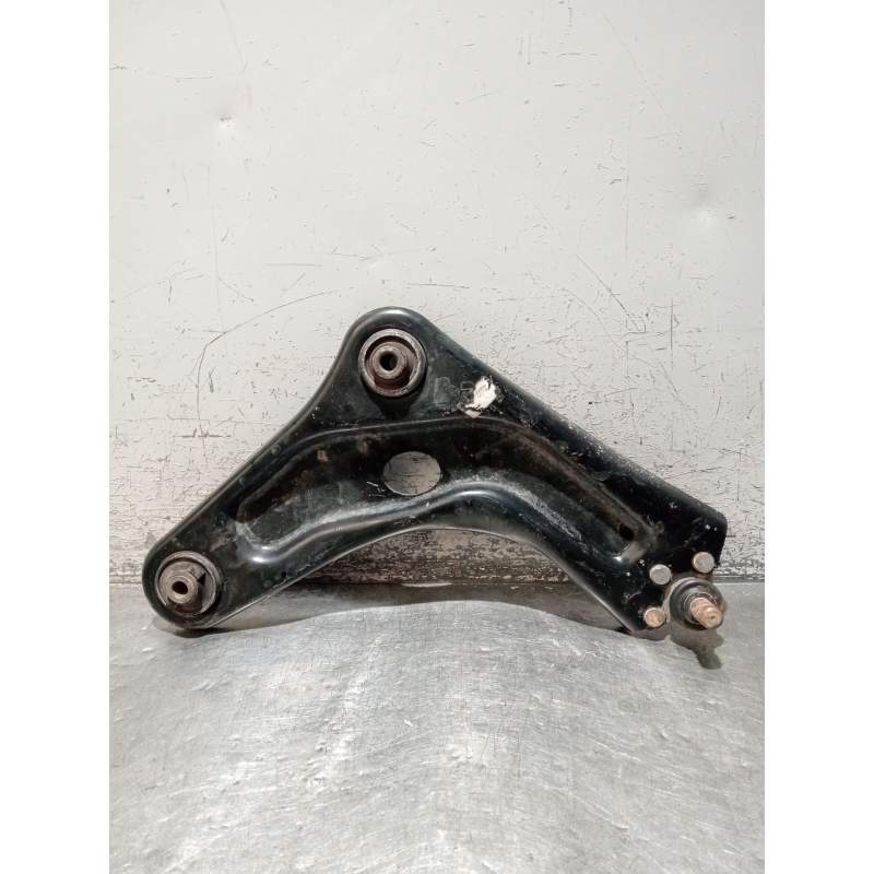 Recambio de brazo suspension inferior delantero derecho para citroën c3 referencia OEM IAM   