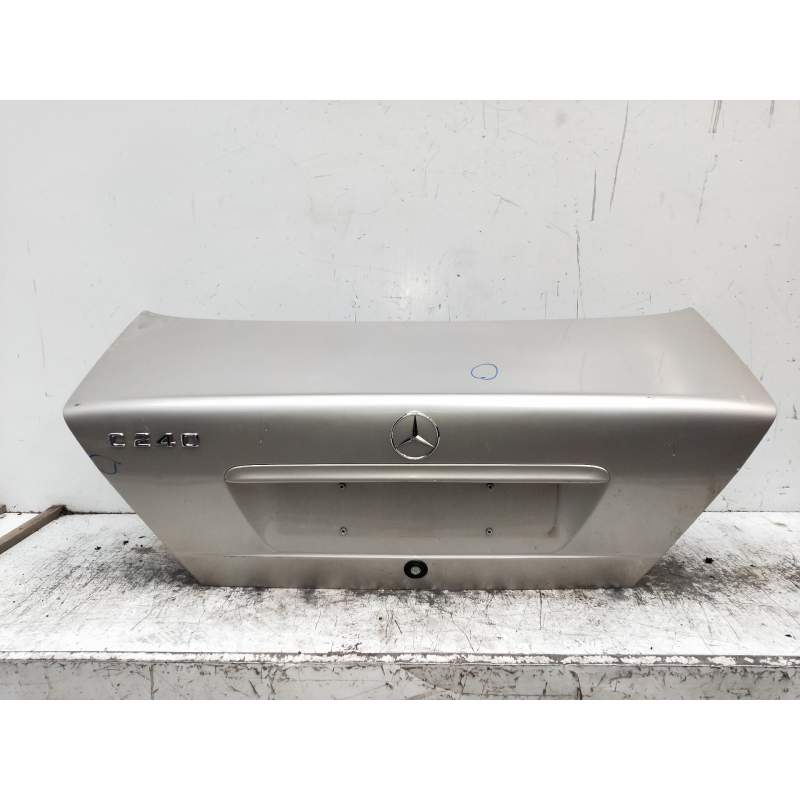 Recambio de tapa maletero para mercedes-benz clase c (w202) berlina 240 (202.026) referencia OEM IAM   