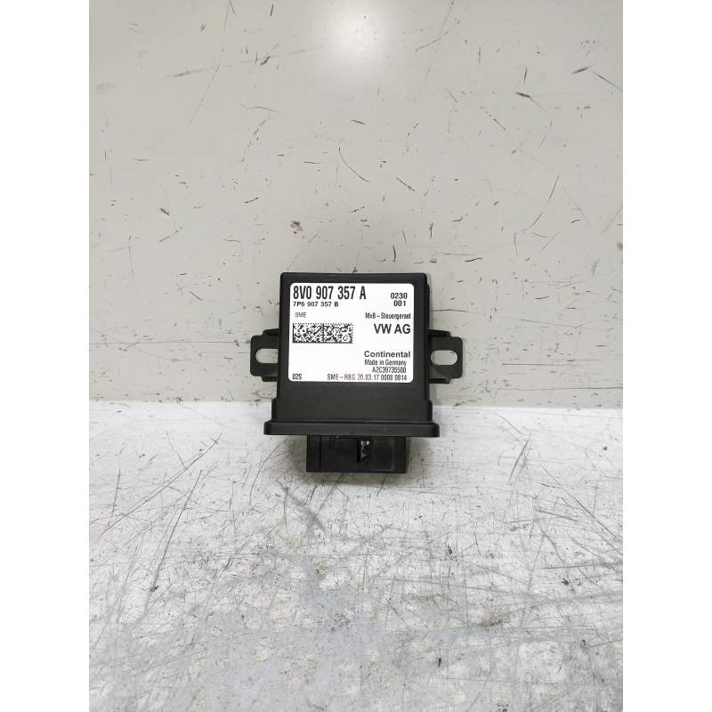Recambio de modulo electronico para audi a3 limousine (8vs, 8vm) 2.0 tdi referencia OEM IAM 8V0907357A 7P6907357B A2C39735500