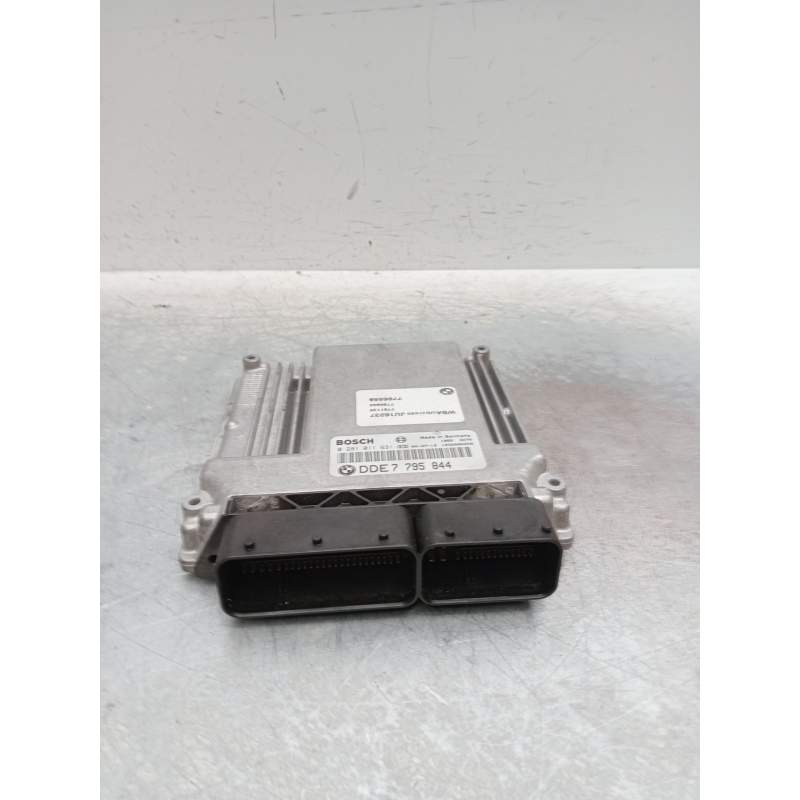 Recambio de centralita motor uce para bmw 1 (e87) 118 d referencia OEM IAM 0281011631 7795844 1039s06340