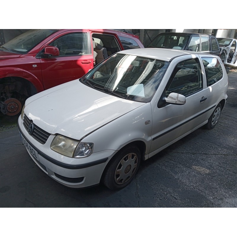 volkswagen polo berlina (6n2) del año 2000