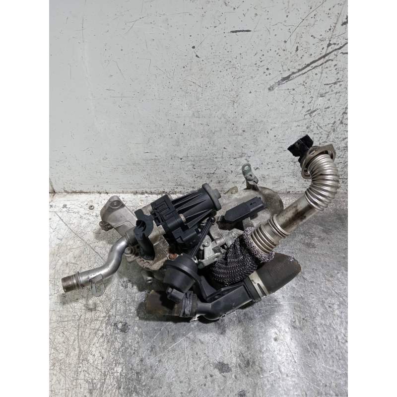 Recambio de valvula egr para ford c-max trend referencia OEM IAM 9671187780 70215615 