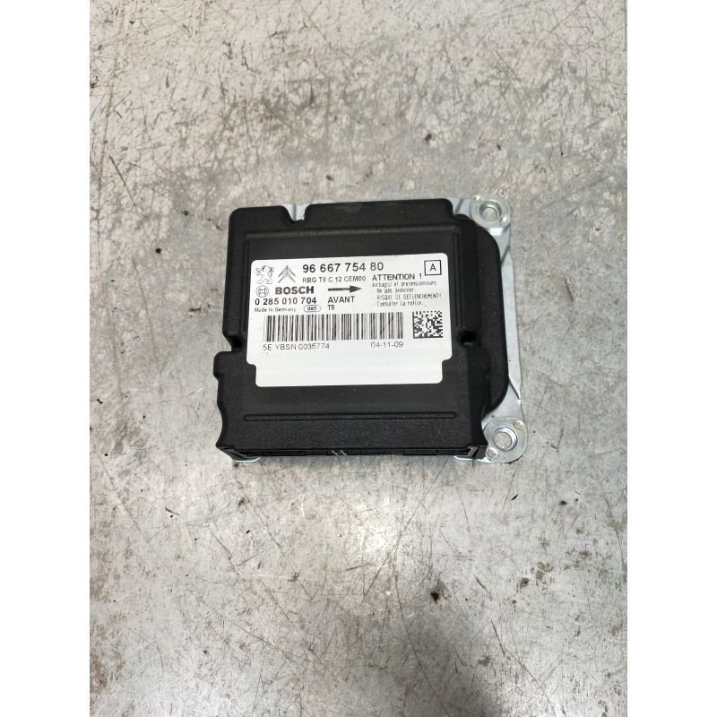 Recambio de centralita airbag para peugeot 5008 premium referencia OEM IAM 0285010704 9666775480 