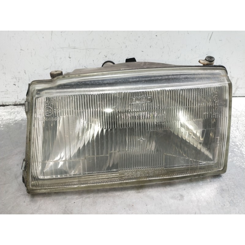 Recambio de faro izquierdo para fiat uno (146) 70 super referencia OEM IAM 16377S  