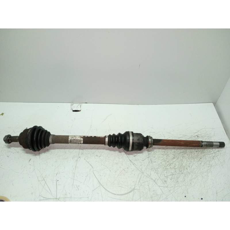 Recambio de transmision delantera derecha para peugeot 308 confort referencia OEM IAM 9661107280 16HDI 2007