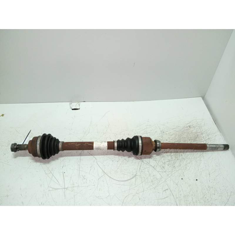 Recambio de transmision delantera derecha para peugeot 308 confort referencia OEM IAM  16HDI 2007