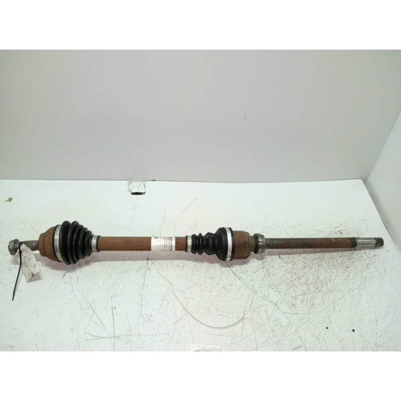 Recambio de transmision delantera derecha para peugeot 308 sw sport referencia OEM IAM  16HDI 2007