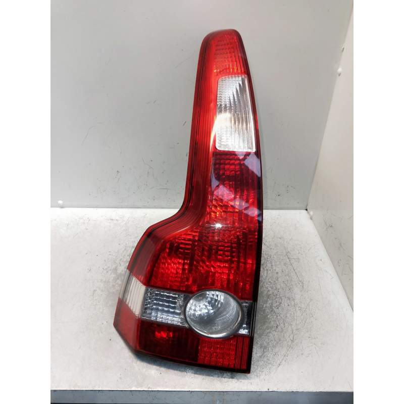 Recambio de piloto trasero izquierdo para volvo v50 familiar 1.8 kinetic referencia OEM IAM 30678745  2004