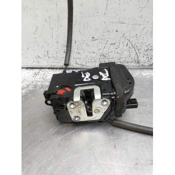 MOTOR CIERRE CENTRALIZADO TRASERO DERECHO 814203U000 5P 2010