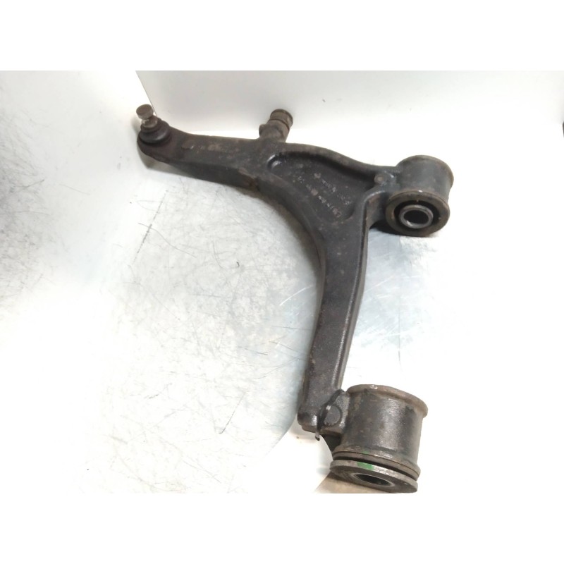 Recambio de brazo suspension inferior delantero izquierdo para nissan interstar (x70) 2.5 dci diesel cat referencia OEM IAM   