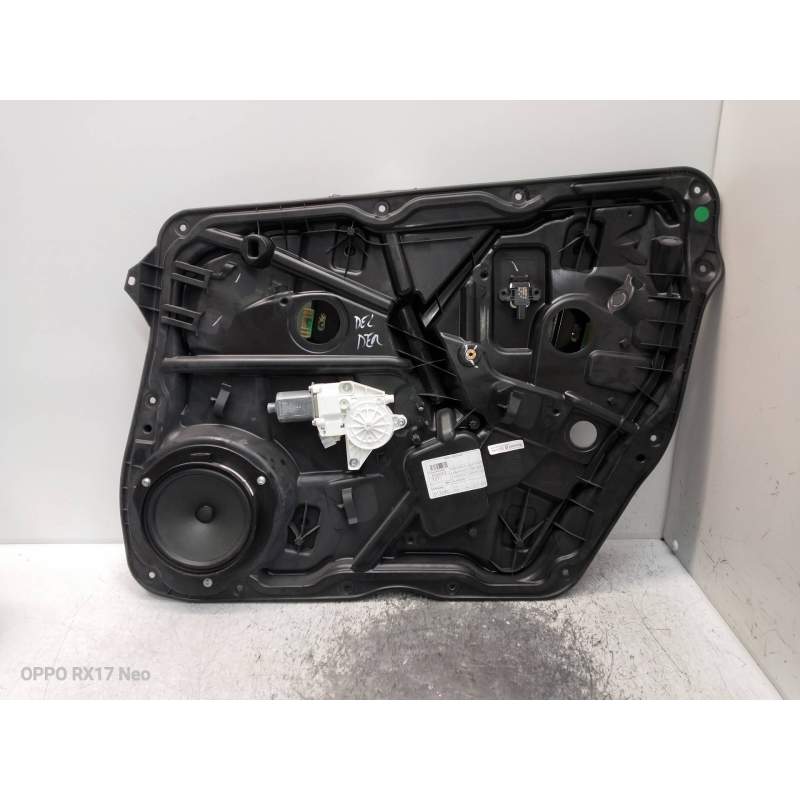 Recambio de elevalunas delantero derecho para mercedes-benz clase m (w166) referencia OEM IAM A1667200279 A2049062401 5P