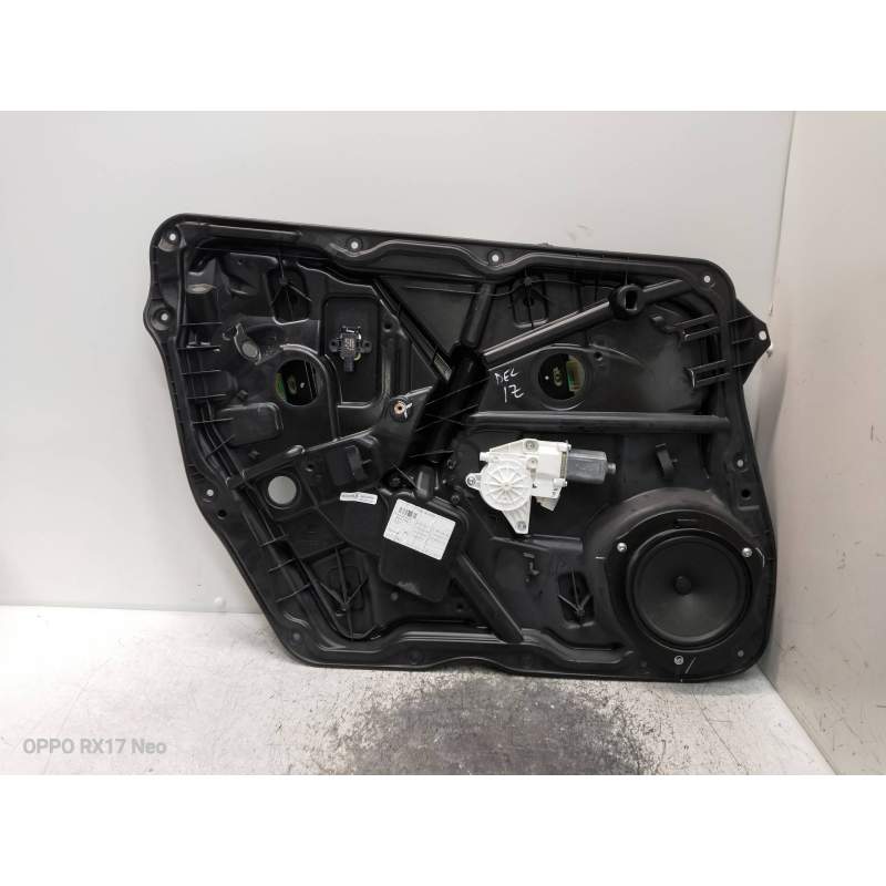 Recambio de elevalunas delantero izquierdo para mercedes-benz clase m (w166) referencia OEM IAM A1667200179 A2049062401 5P