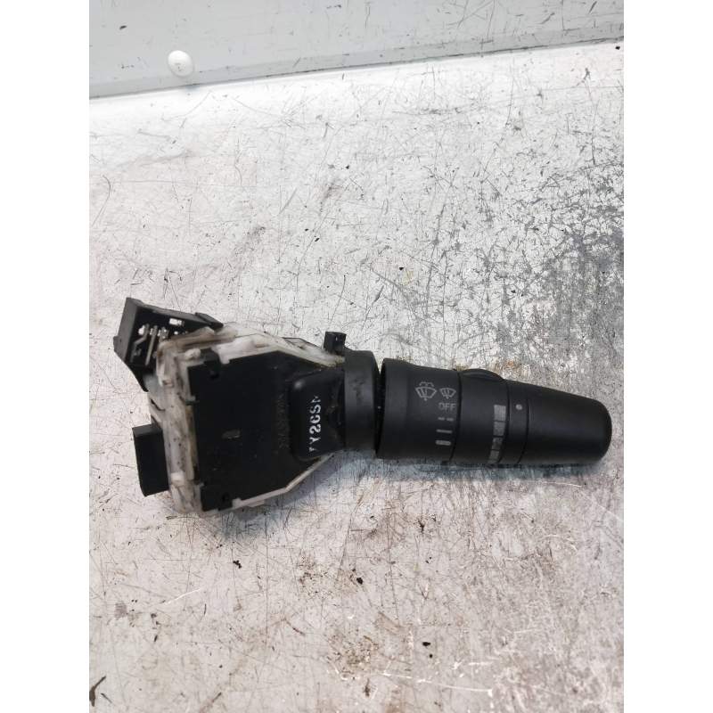 Recambio de mando limpia para nissan cabstar 09.06 referencia OEM IAM Y26SN  
