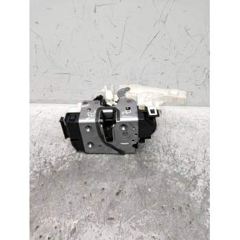MOTOR CIERRE CENTRALIZADO DELANTERO IZQUIERDO A1667200135 5P