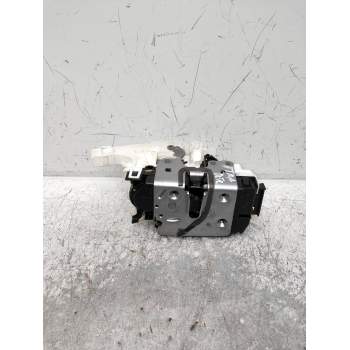 MOTOR CIERRE CENTRALIZADO TRASERO DERECHO A2047302835 5P