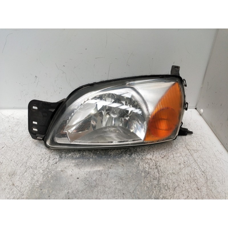 Recambio de faro izquierdo para ford fiesta berlina (dx) básico referencia OEM IAM 0301173303 YS6113006EC 