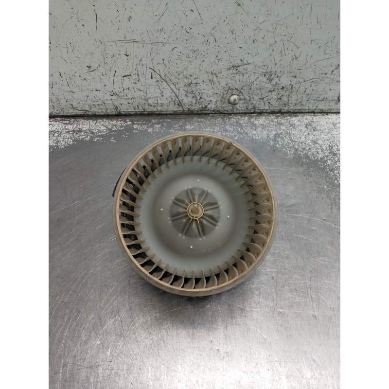 Recambio de motor calefaccion para mitsubishi montero (v60/v70) referencia OEM IAM 1940005102  
