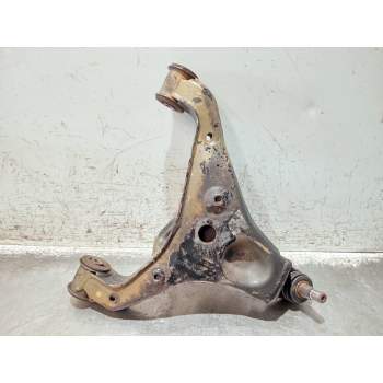 BRAZO SUSPENSION INFERIOR DELANTERO IZQUIERDO A9063221009 