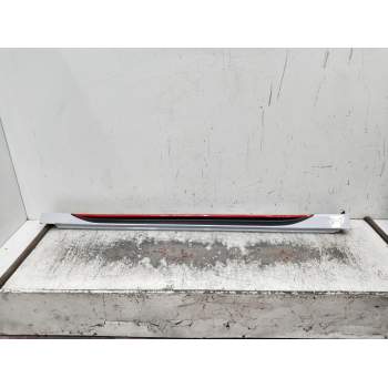 FALDON LATERAL 8775413000 DERECHO