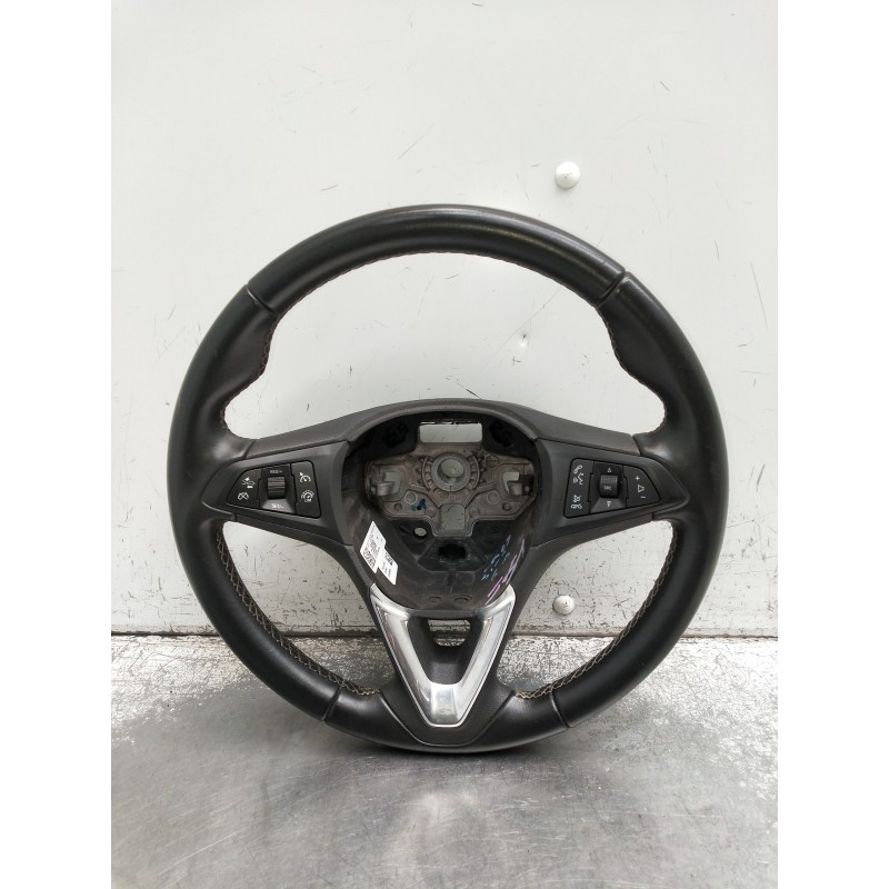 Recambio de volante para opel astra k lim. 5türig 1.2 referencia OEM IAM 39058750 453798480 34258849A