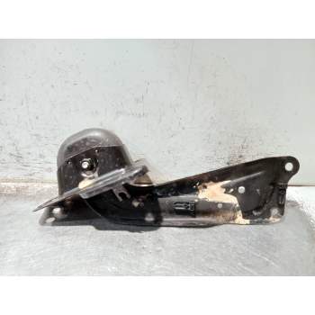 BRAZO SUSPENSION SUPERIOR TRASERO DERECHO 5Q0505226C  OEM 5Q0505226C