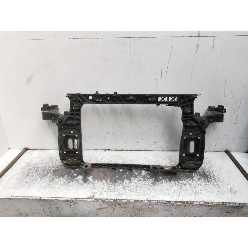 Recambio de panel frontal para kia sportage referencia OEM IAM   2010