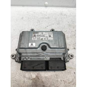 CENTRALITA MOTOR UCE 0281015126 A6401504034 2005