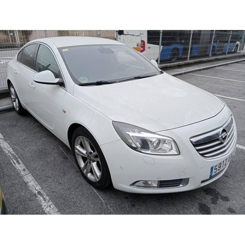 opel insignia berlina del año 2008