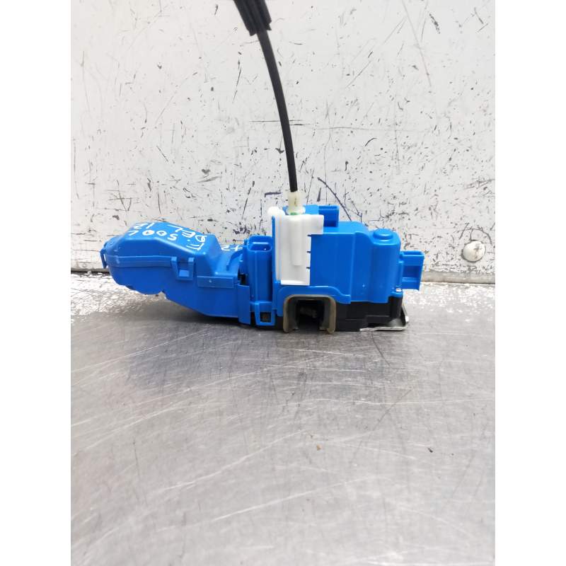 Recambio de motor cierre centralizado delantero izquierdo para fiat 500 l (330) referencia OEM IAM Z21B033308752018 5P 2012