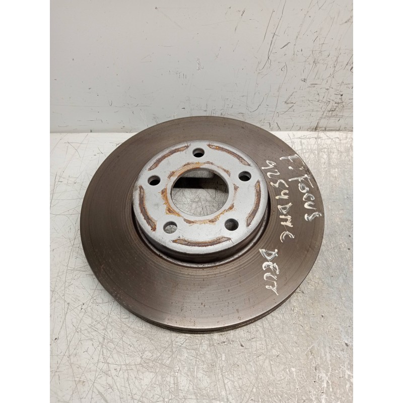 Recambio de disco freno delantero para ford focus berlina (cap) titanium referencia OEM IAM   