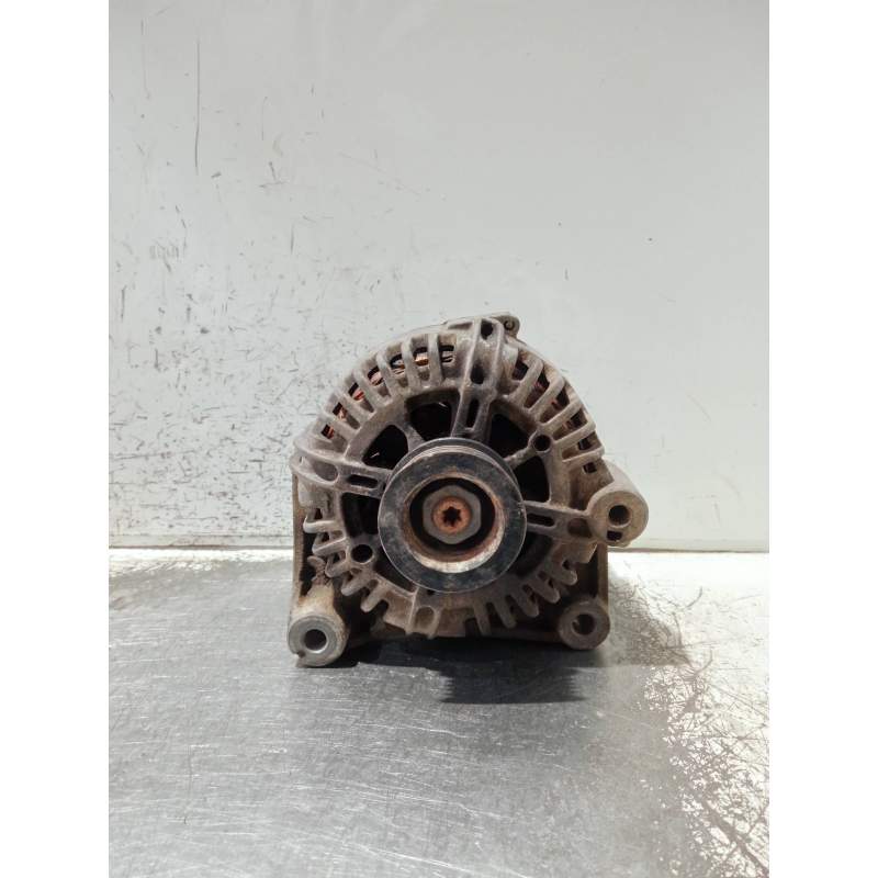 Recambio de alternador para land rover freelander referencia OEM IAM YLE500170 2542852A TG15C038