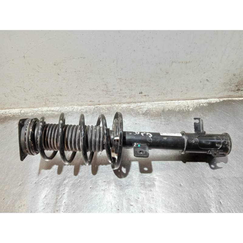 Recambio de amortiguador delantero derecho para opel mokka gs line referencia OEM IAM 98426918800 ST32001126 
