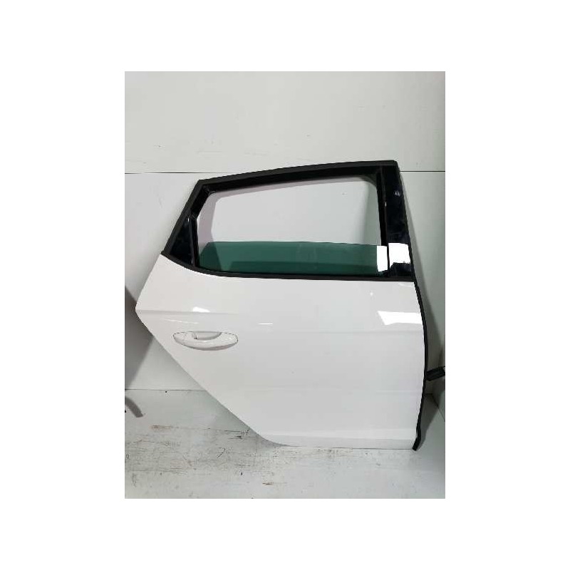 Recambio de puerta trasera derecha para seat leon (5f1) style referencia OEM IAM  5 PUERTAS 