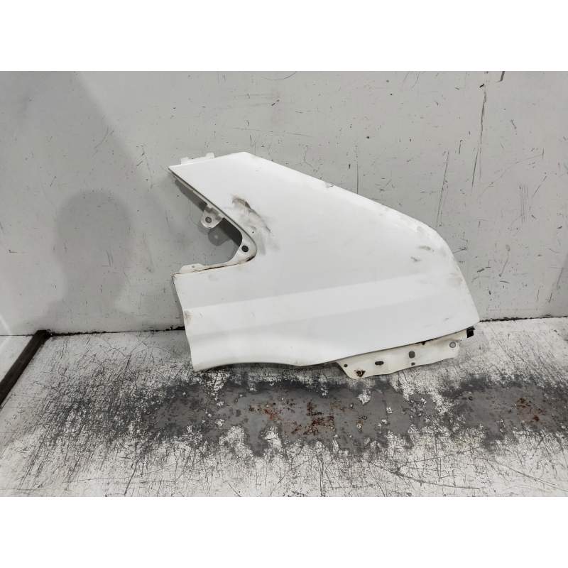Recambio de aleta delantera derecha para ford transit caja cerrada ´06 referencia OEM IAM   
