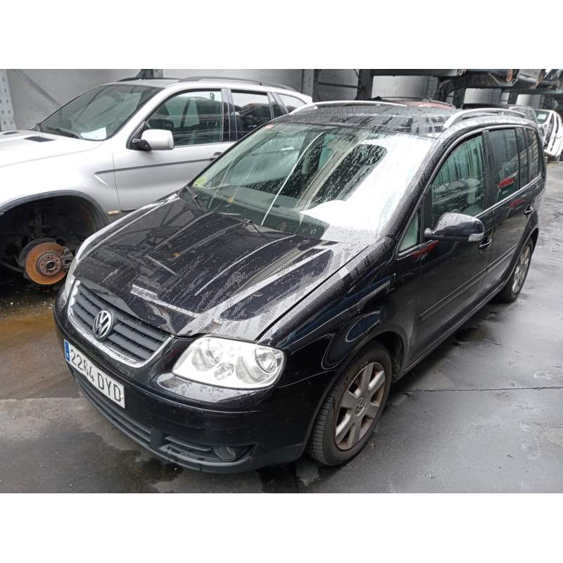 VOLKSWAGEN TOURAN (1T1)