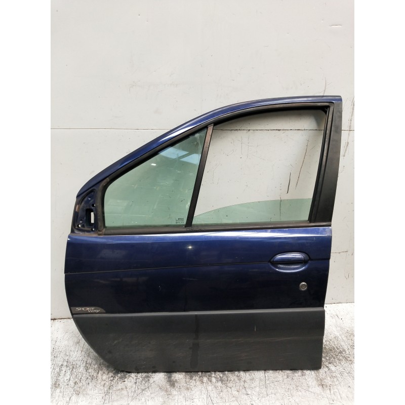 Recambio de puerta delantera izquierda para renault scenic rx4 (ja0) 1.9 dci sportway referencia OEM IAM   5P