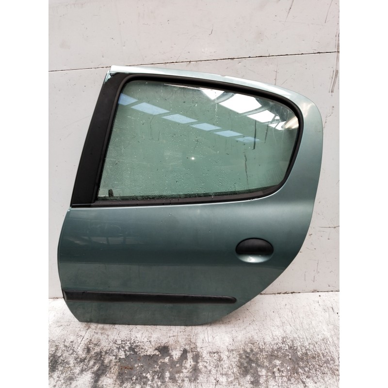 Recambio de puerta trasera izquierda para peugeot 206 berlina x-line refri referencia OEM IAM   5P