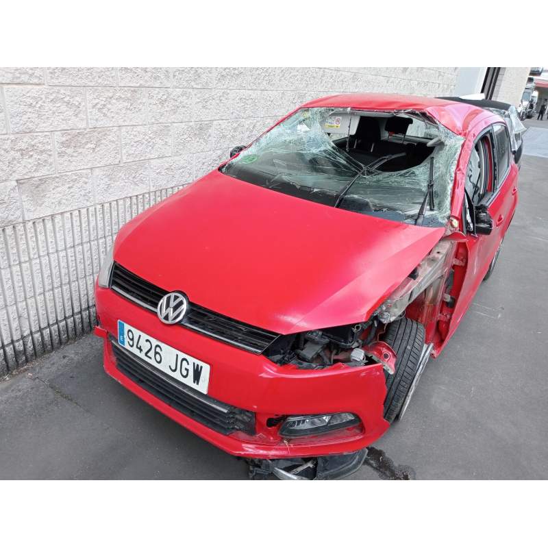 VOLKSWAGEN POLO (6C1)
