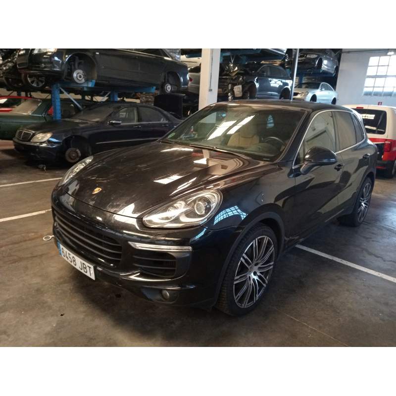 PORSCHE CAYENNE (TYP 92AA)