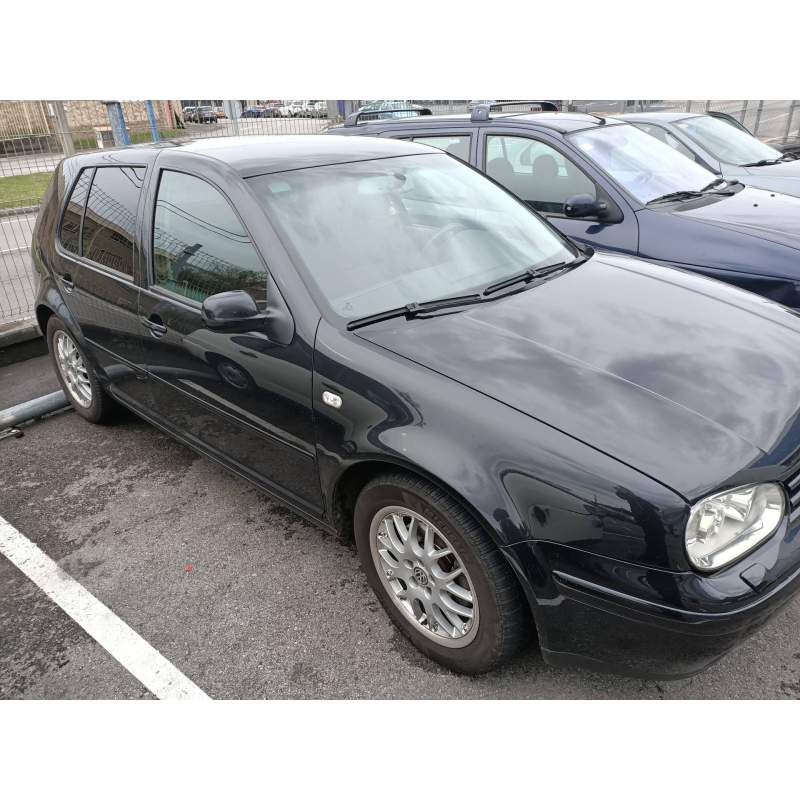 VOLKSWAGEN GOLF IV BERLINA (1J1)