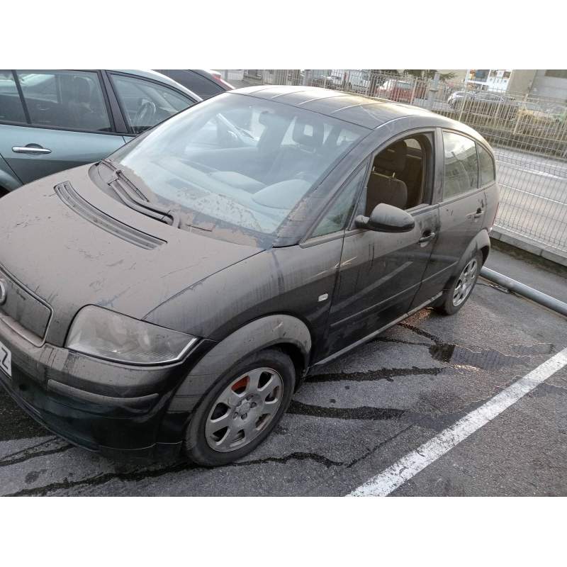 AUDI A2 (8Z)