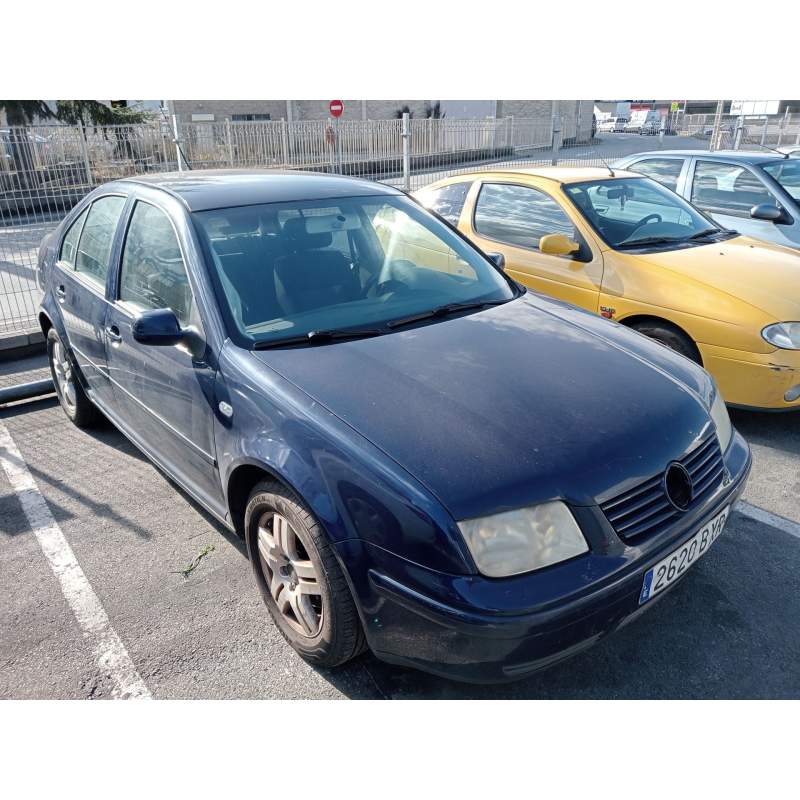 VOLKSWAGEN BORA I (1J2)