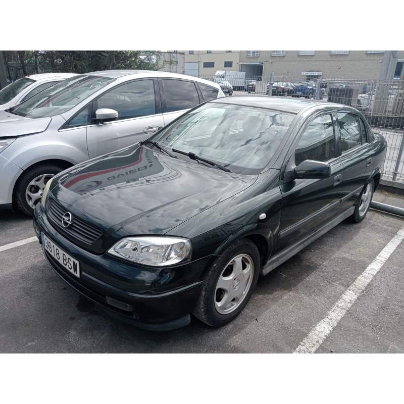 OPEL ASTRA G SEDÁN (T98)