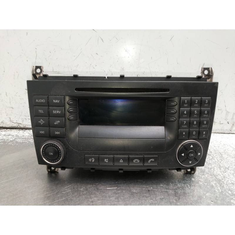 Recambio de sistema audio / radio cd para mercedes clase c (w203) sportcoupe c 220 cdi (la) (203.708) referencia OEM IAM A203870