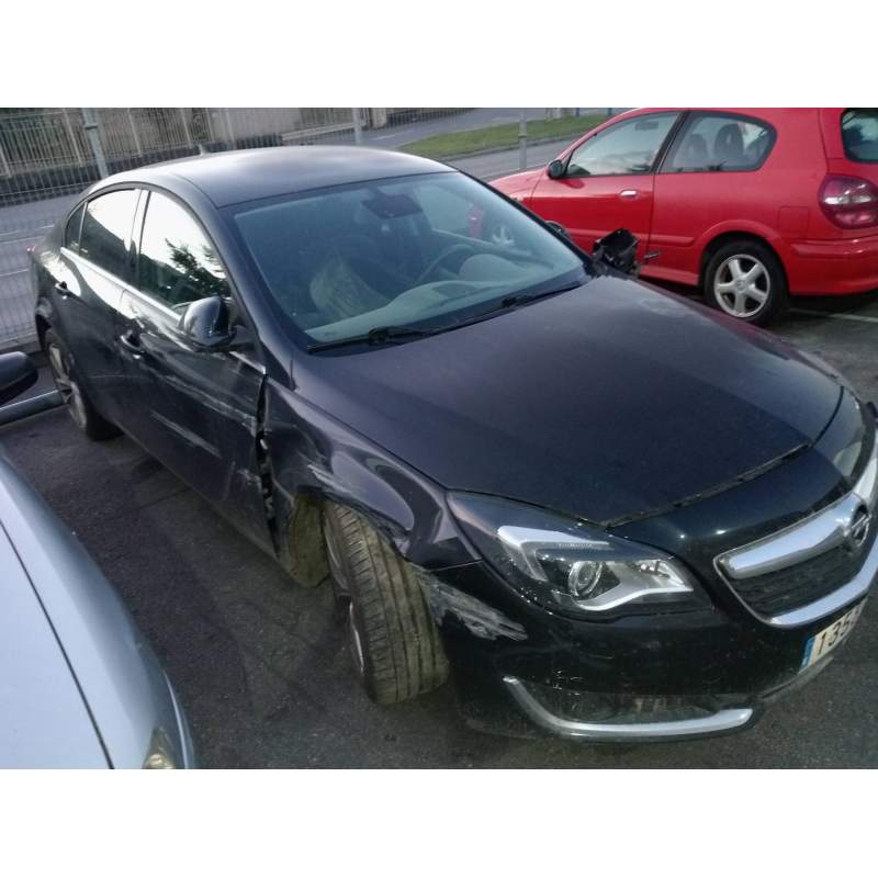 OPEL INSIGNIA BERLINA