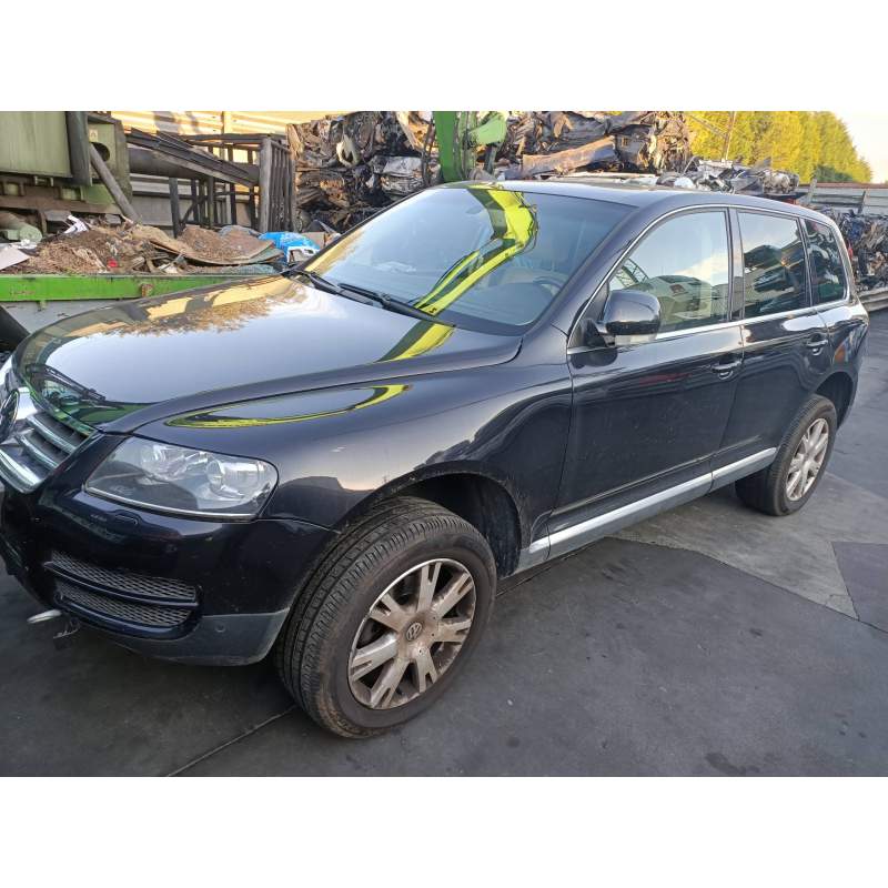 VOLKSWAGEN TOUAREG (7LA)