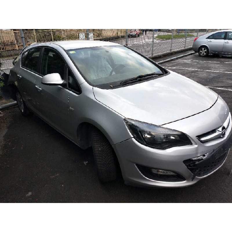 OPEL ASTRA J LIM.